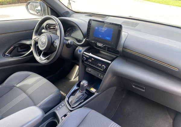 Toyota Yaris Cross cena 122900 przebieg: 21601, rok produkcji 2022 z Kalisz małe 596